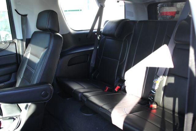 Used 2020 GMC Yukon XL Denali w/ Open Road Package image 22