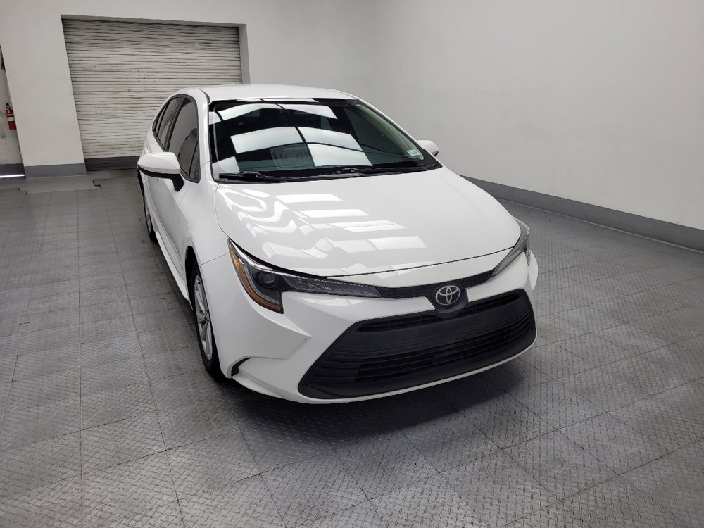Used 2023 Toyota Corolla LE w/ LE Convenience Package FWD image 14
