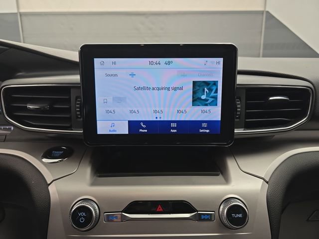 Used 2022 Ford Explorer XLT w/ Equipment Group 202A image 31