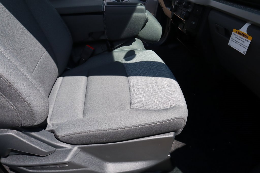 New 2025 Ford F250 XLT w/ Black Appearance Package image 14