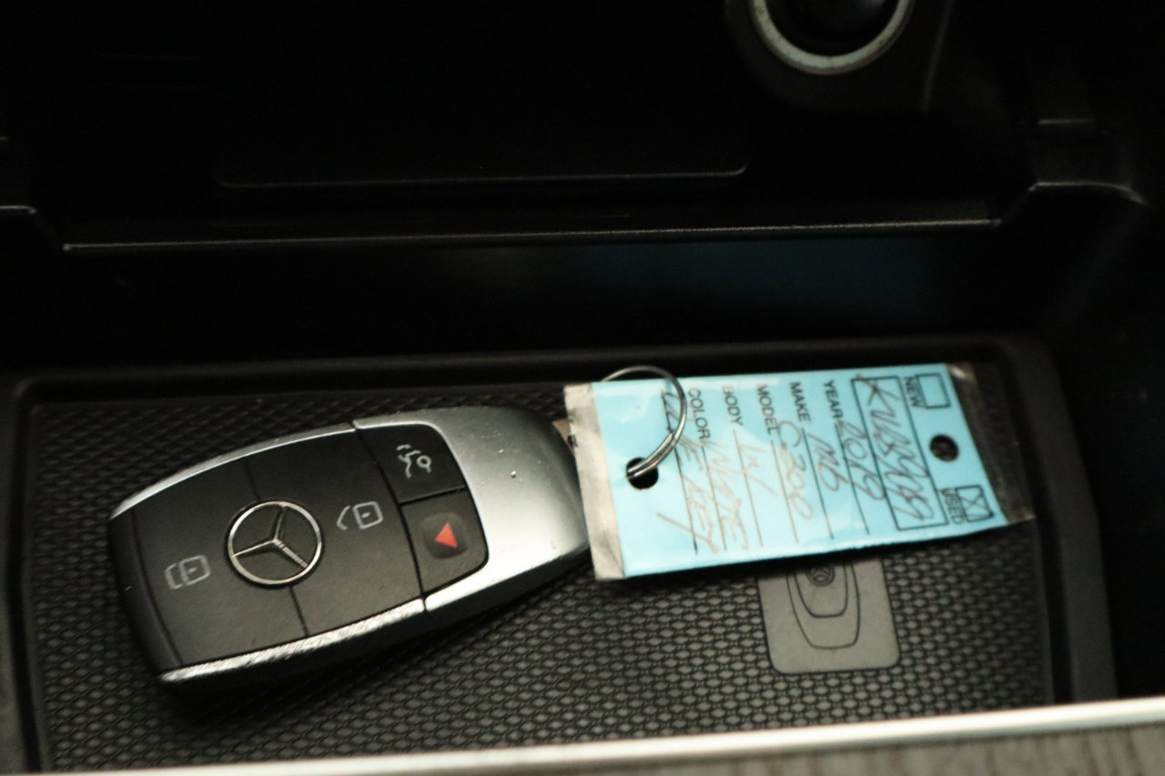 Used 2019 Mercedes-Benz C 300 4MATIC Sedan image 22