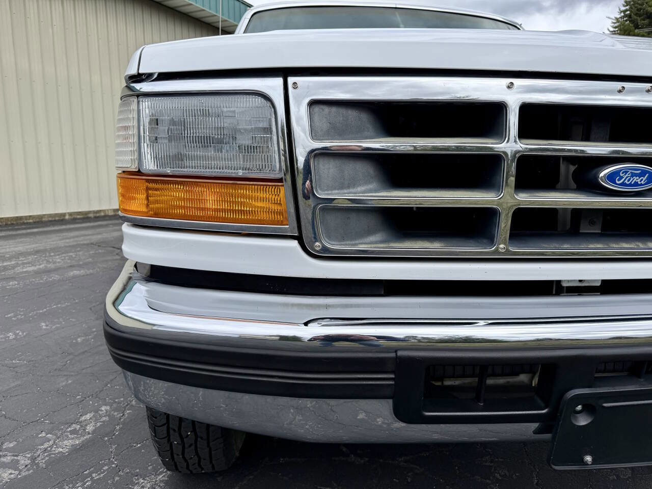 Used 1995 Ford F250 XLT image 11