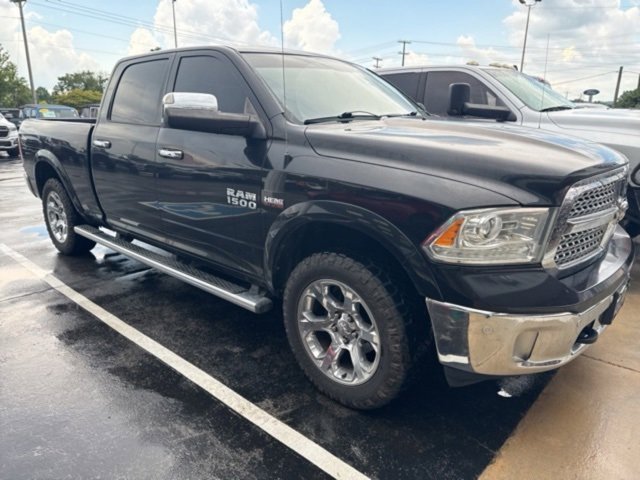 Used 2015 RAM 1500 Laramie w/ Convenience Group