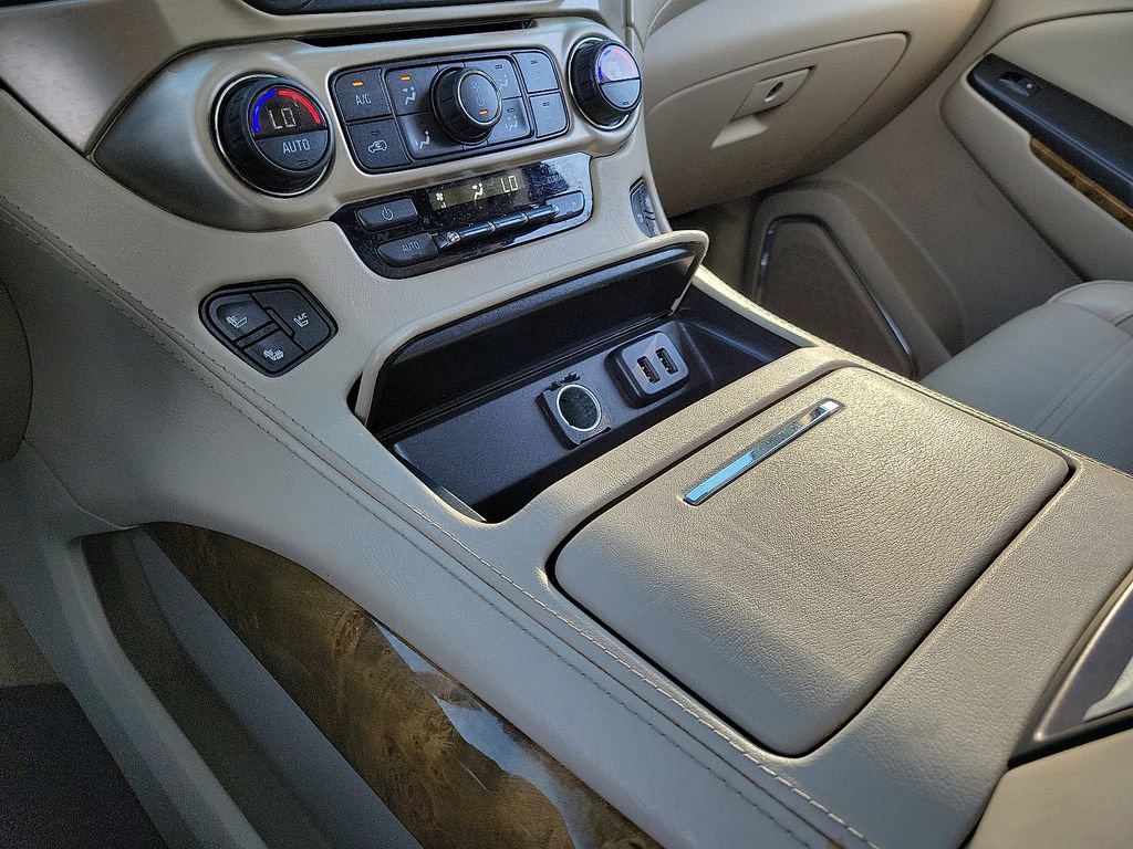 Used 2016 GMC Yukon Denali w/ Open Road Package image 25