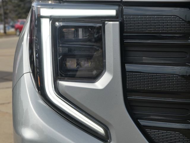 Used 2025 GMC Sierra 1500 Elevation AWD/4WD image 11