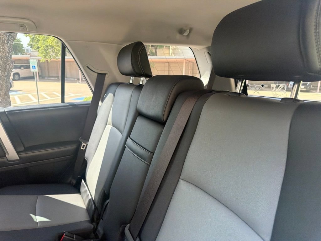 Used 2019 Toyota 4Runner SR5 Premium RWD image 19