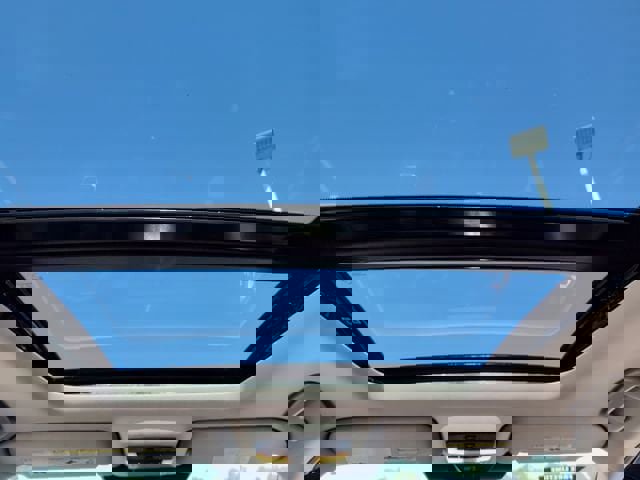 Used 2025 Nissan Pathfinder Platinum w/ Cargo Package image 25