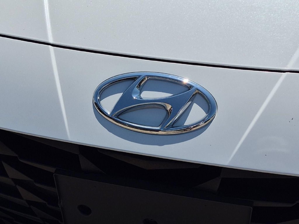 Used 2021 Hyundai Elantra SEL FWD image 9