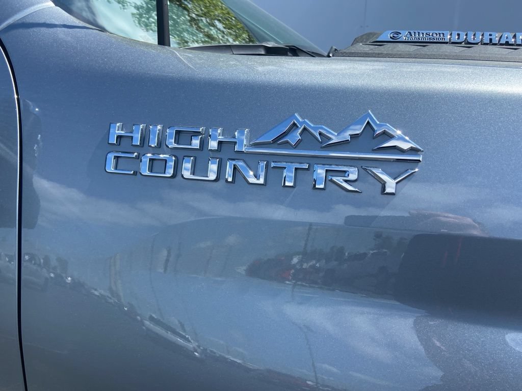 New 2025 Chevrolet Silverado 2500 High Country w/ Technology Package AWD/4WD image 6