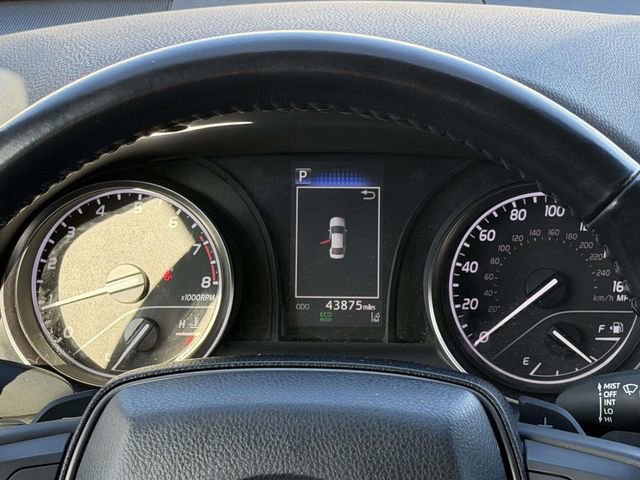 Used 2023 Toyota Camry SE image 24