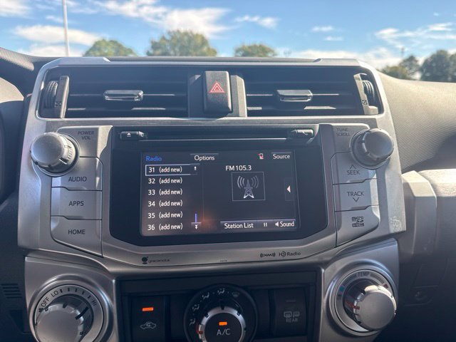 Used 2018 Toyota 4Runner SR5 Premium RWD image 34