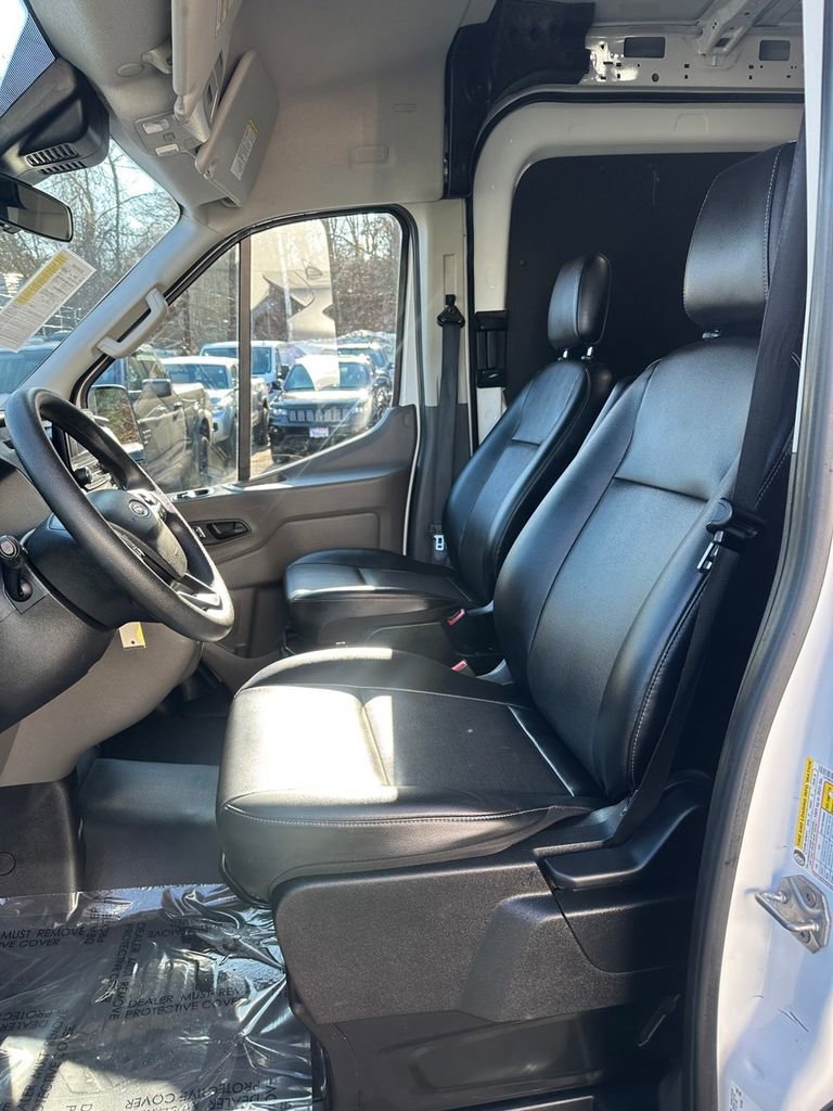 Used 2024 Ford Transit 250 148 Medium Roof Extended AWD w/ Load Area Protection Package image 11