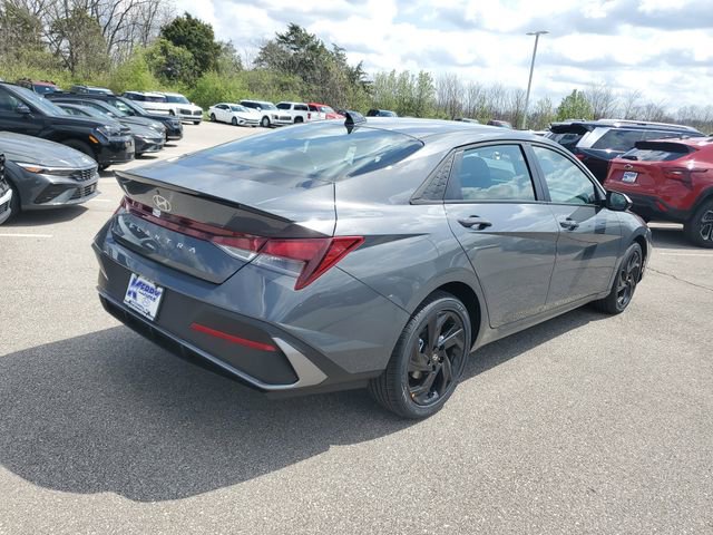 New 2026 Hyundai Elantra Sport FWD image 4
