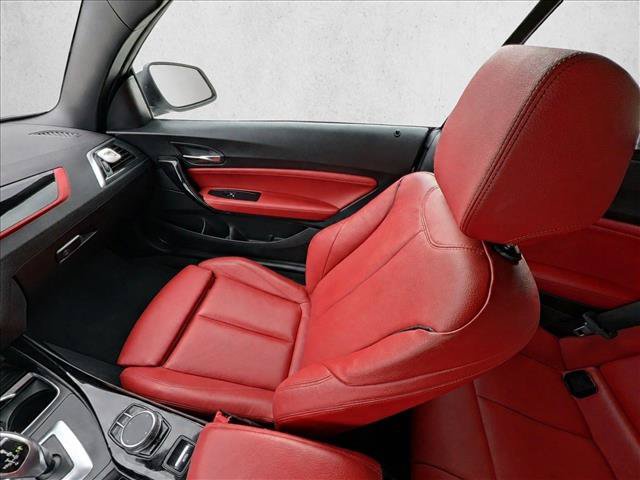 Used 2019 BMW 230i Convertible RWD image 19