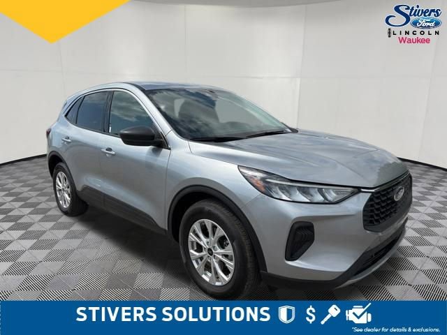 Certified 2023 Ford Escape Active AWD/4WD image 3
