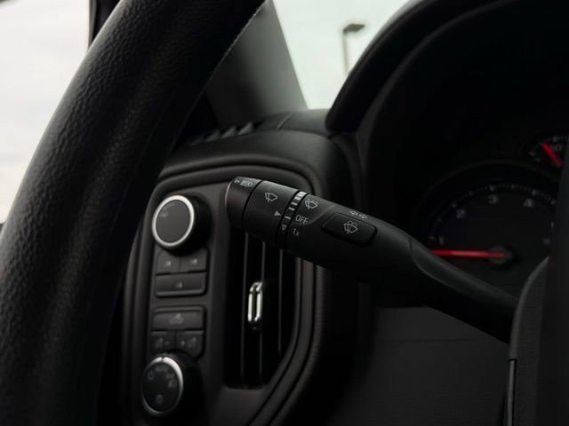 Used 2025 Chevrolet Silverado 2500 W/T image 10