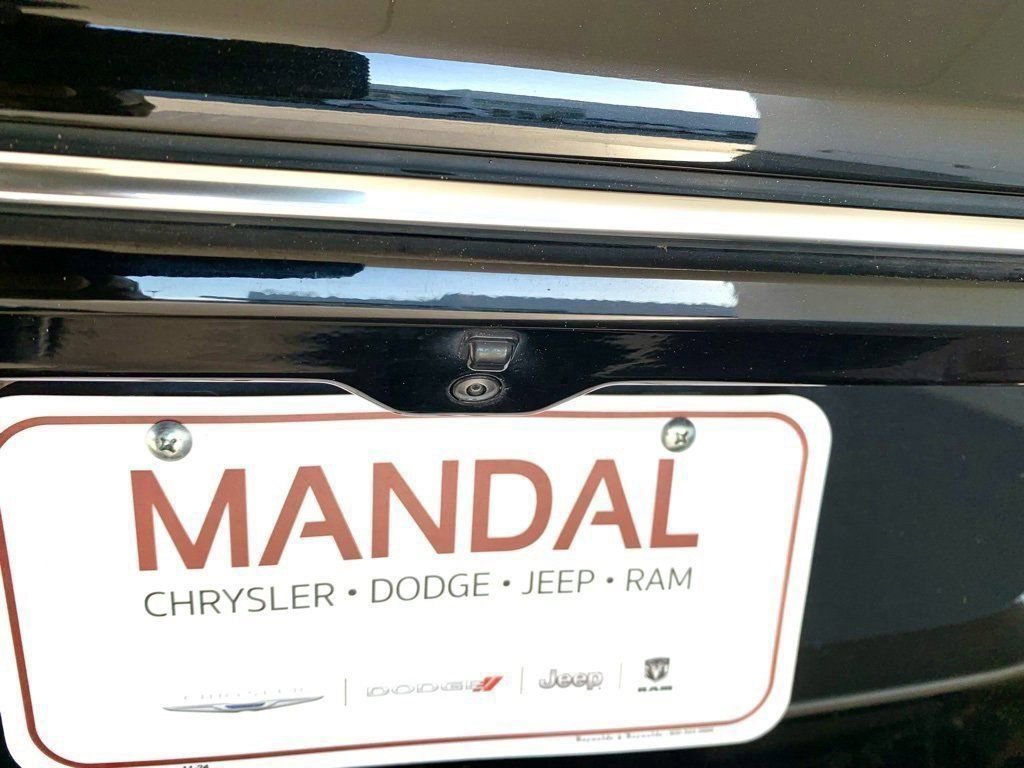 Used 2024 Jeep Wagoneer Series II w/ Flexible Seating Group AWD/4WD image 50