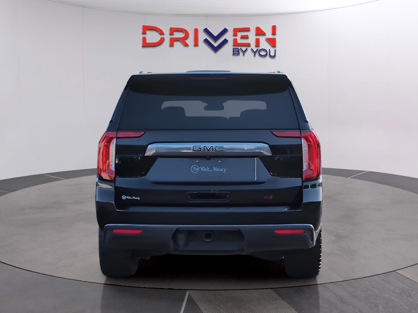Used 2023 GMC Yukon AT4 w/ Max Trailering Package AWD/4WD image 4