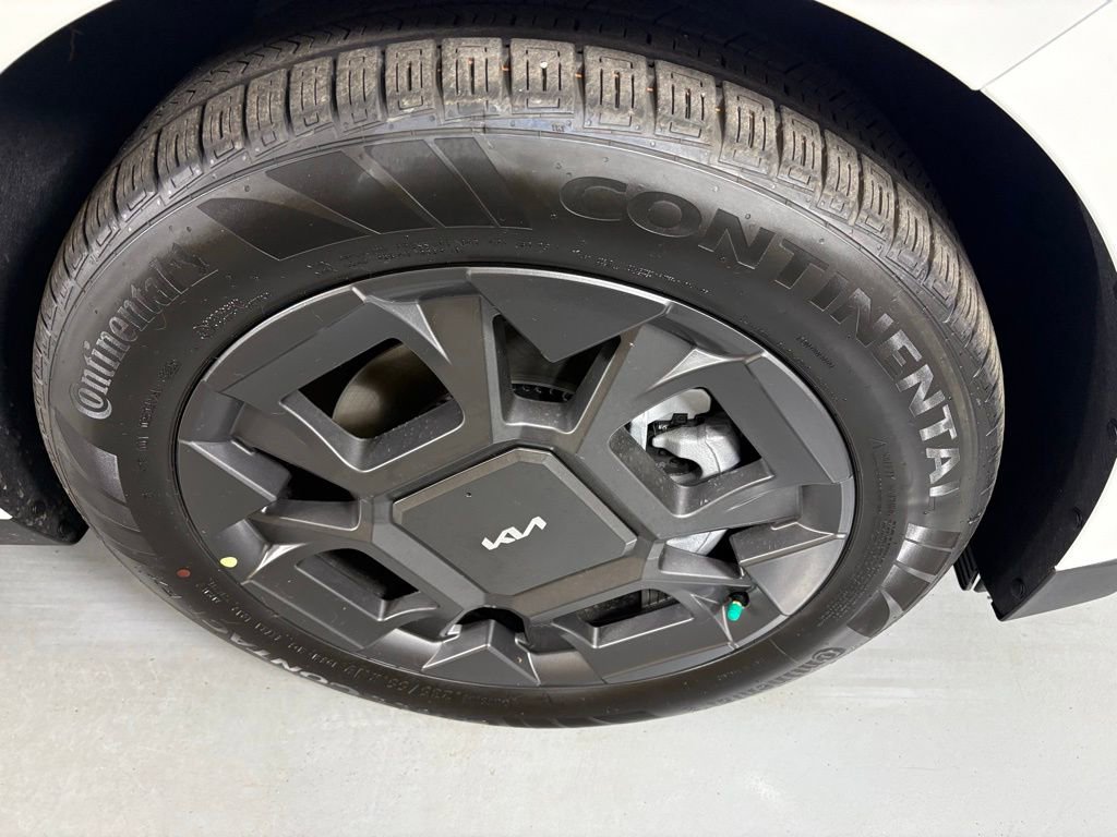 New 2026 Kia Carnival SX image 11