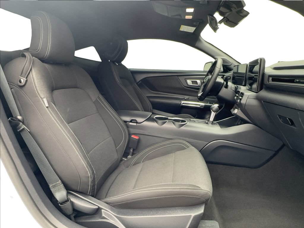Used 2024 Ford Mustang EcoBoost image 14
