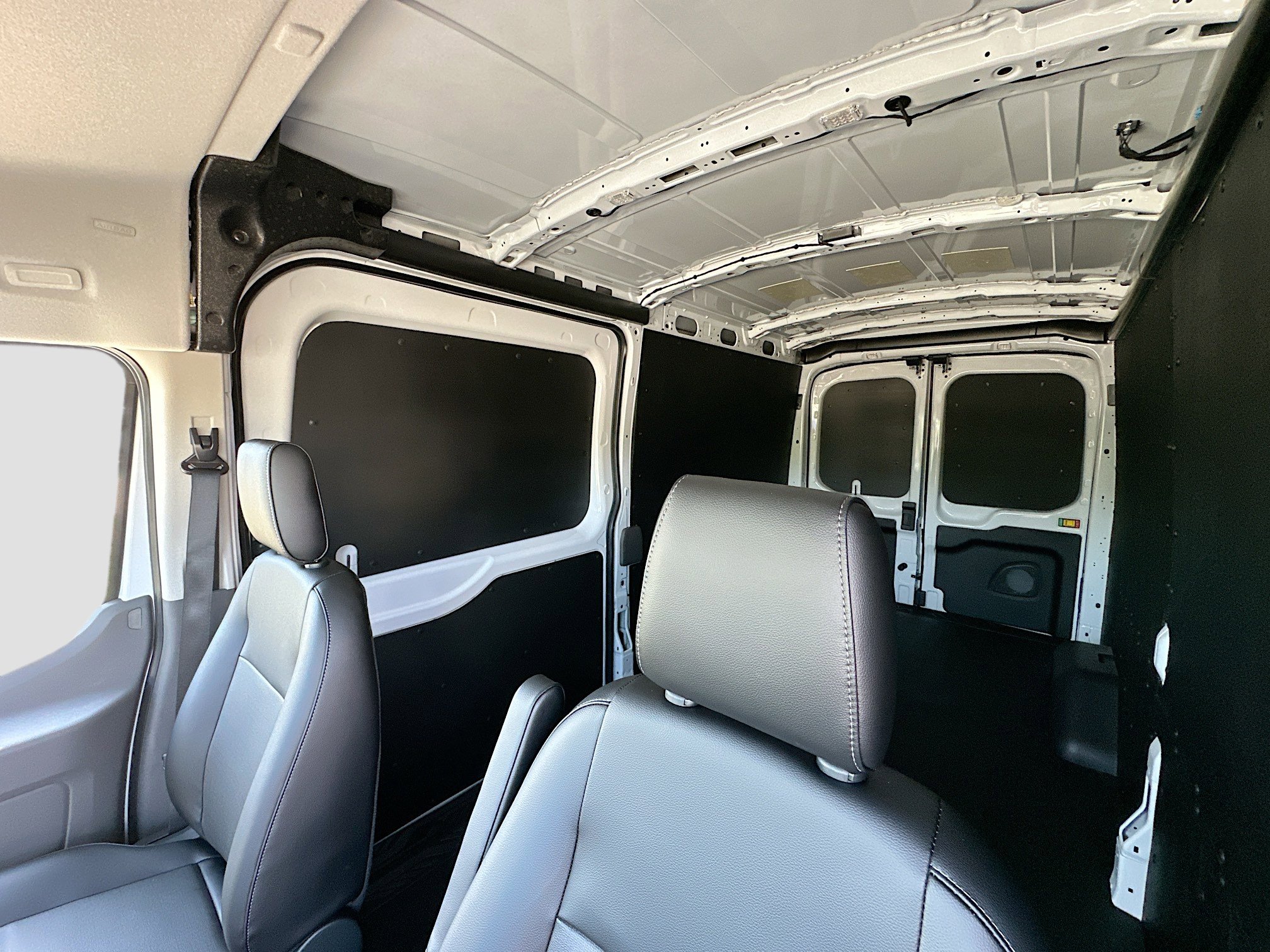 New 2026 Ford Transit 250 148 Medium Roof w/ Load Area Protection Package image 21