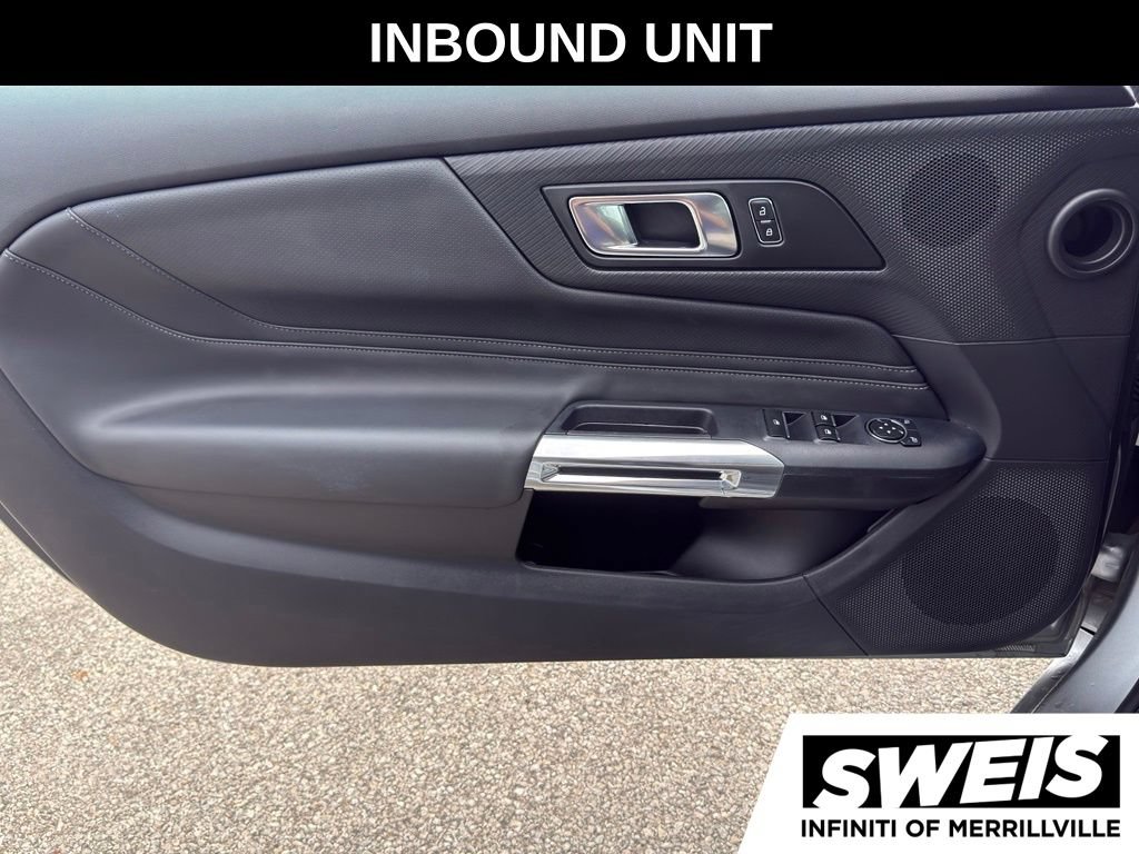 Used 2025 Ford Mustang Premium RWD image 19