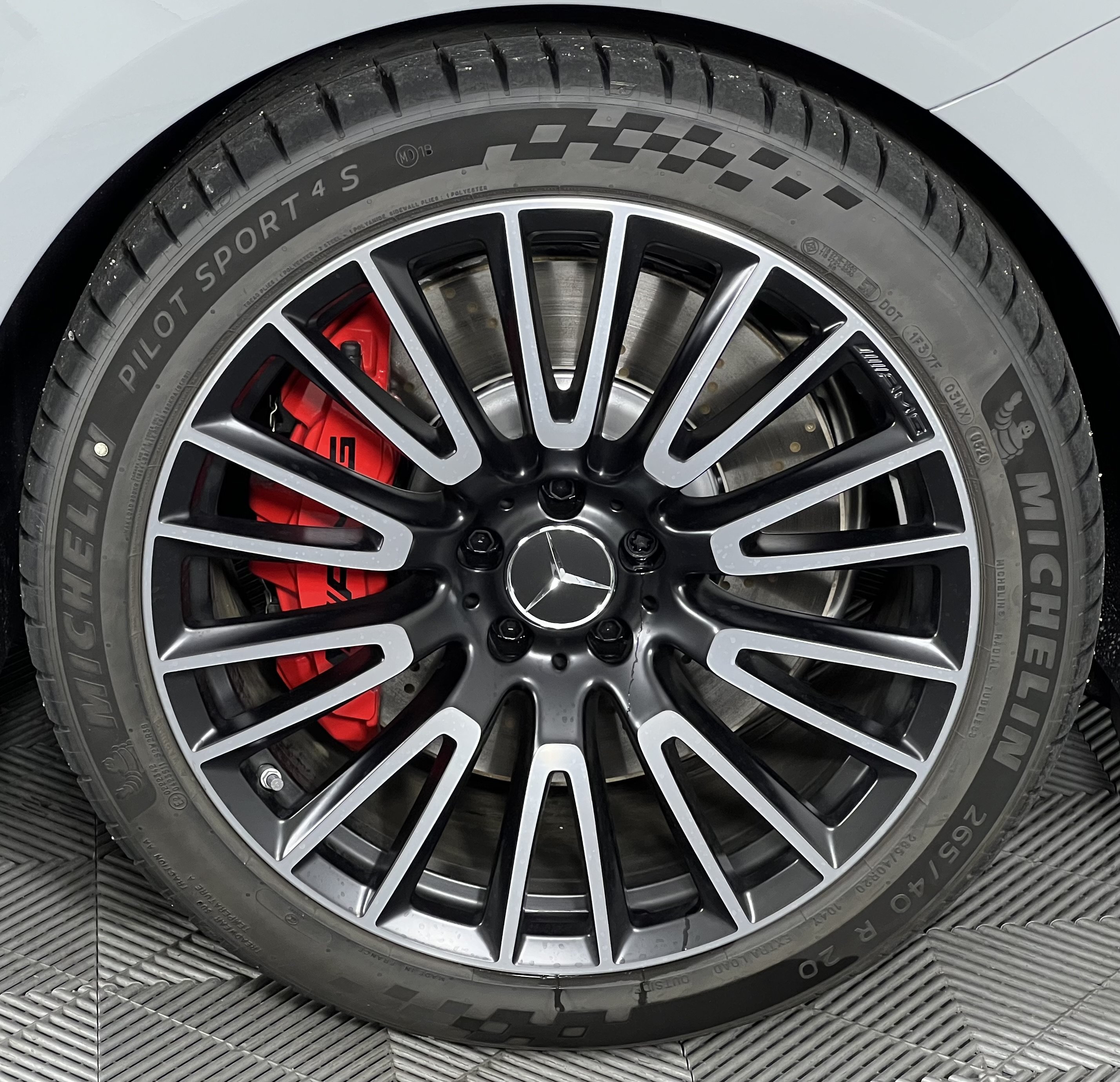 New 2026 Mercedes-Benz E 53 AMG e 4MATIC Sedan image 15