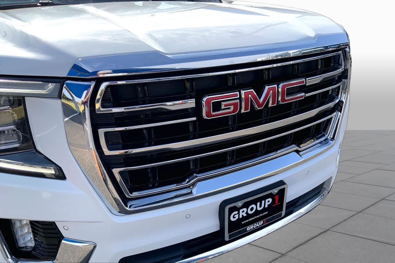 Used 2023 GMC Yukon SLT AWD/4WD image 30