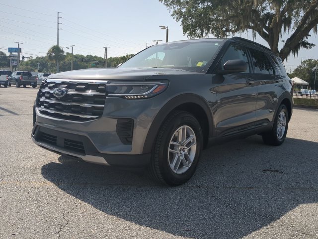 New 2026 Ford Explorer Active RWD image 9