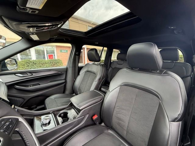 New 2025 Jeep Grand Cherokee Altitude AWD/4WD image 21