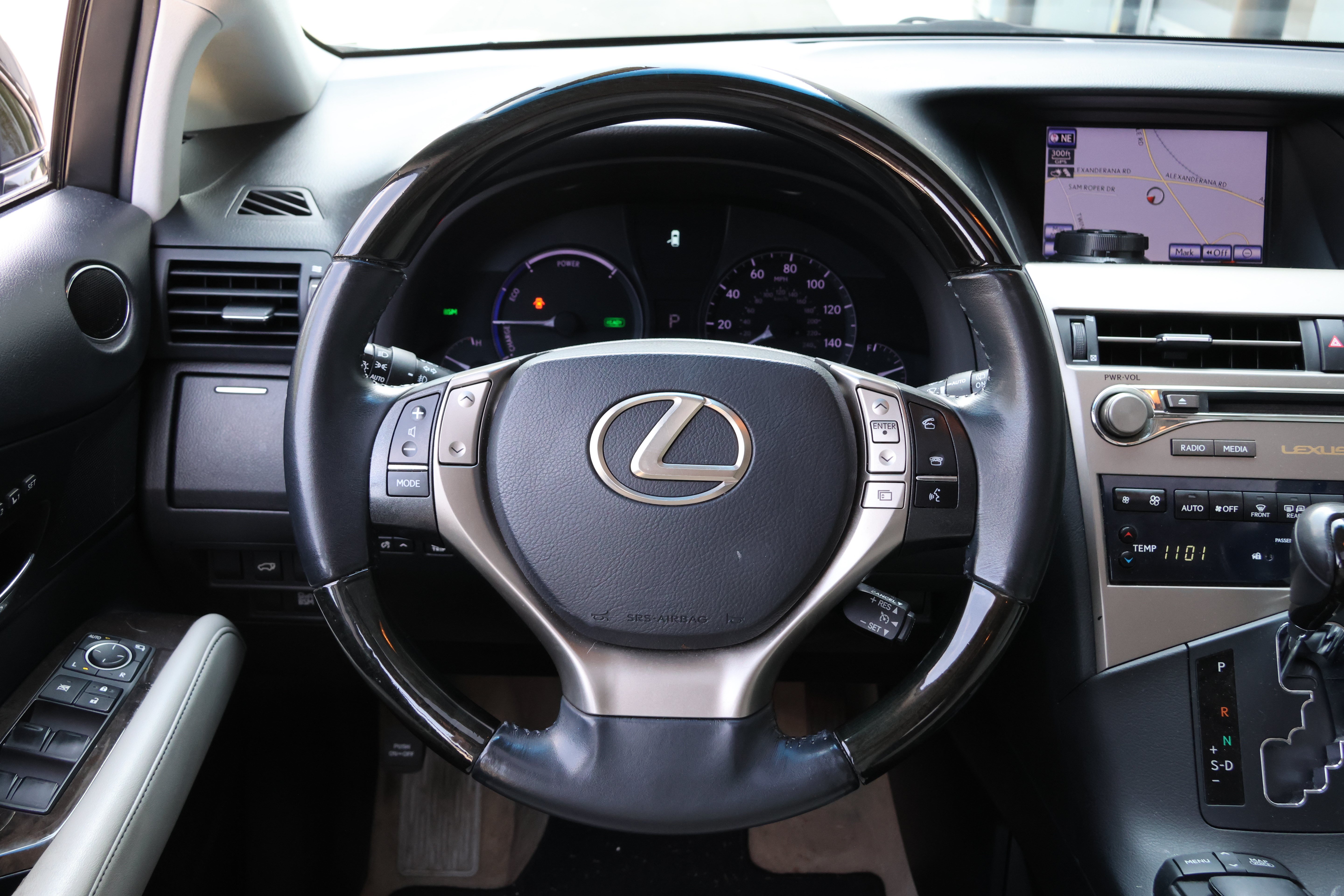 Used 2013 Lexus RX 450h FWD w/ Navigation Pkg image 18