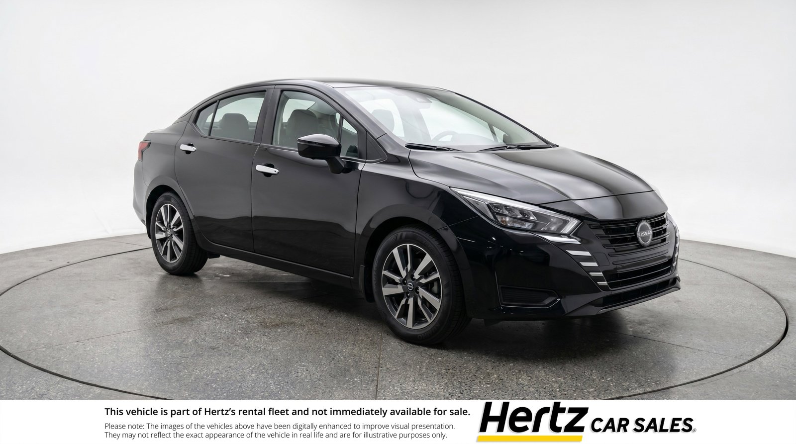 Used 2025 Nissan Versa SV image 1
