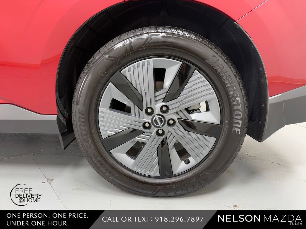 Used 2025 Nissan Murano SL image 11