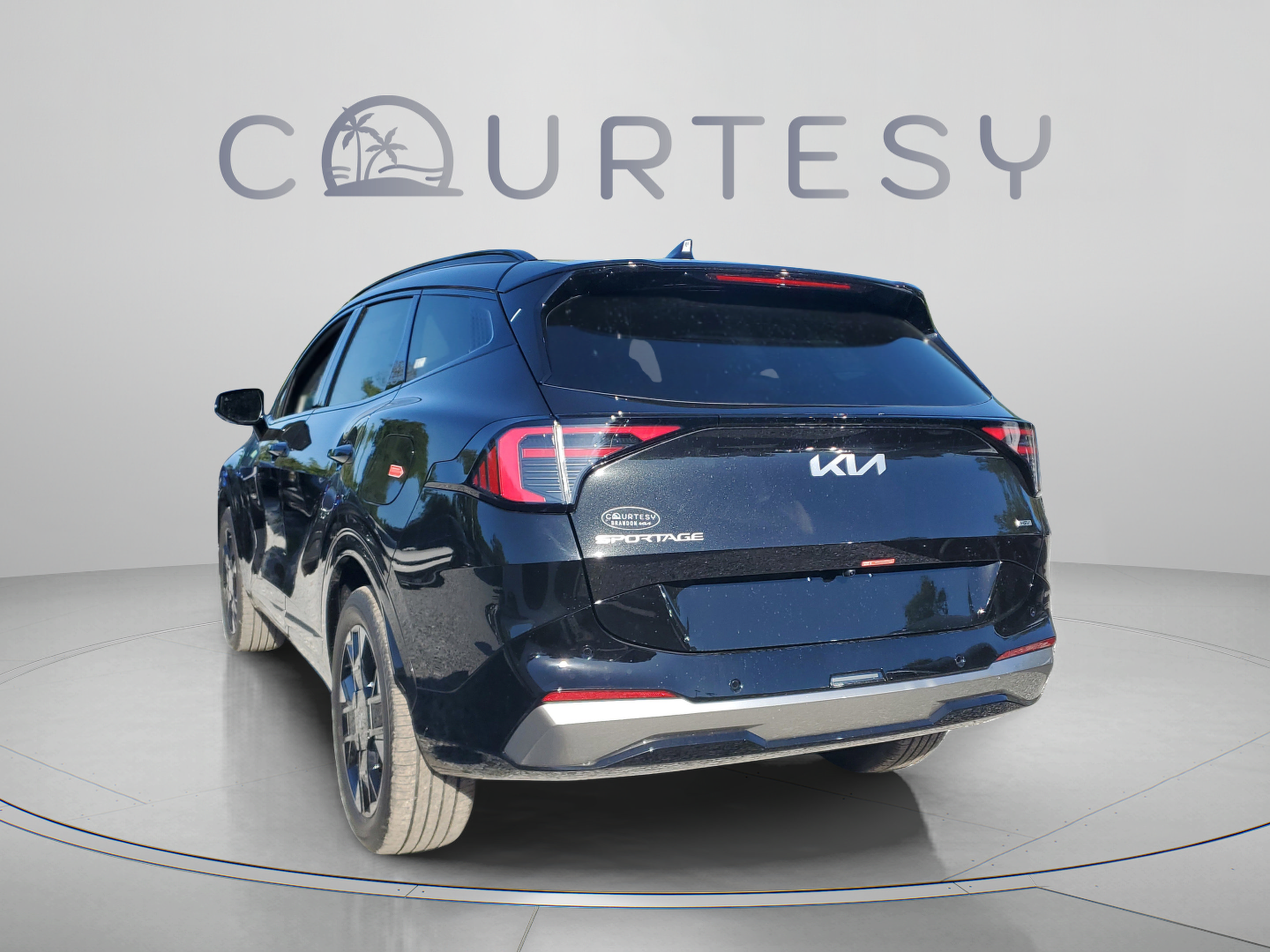 Certified 2026 Kia Sportage SX Prestige AWD/4WD image 2