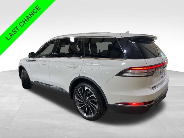 Used 2023 Lincoln Aviator Reserve w/ Equipment Group 201A AWD/4WD image 4