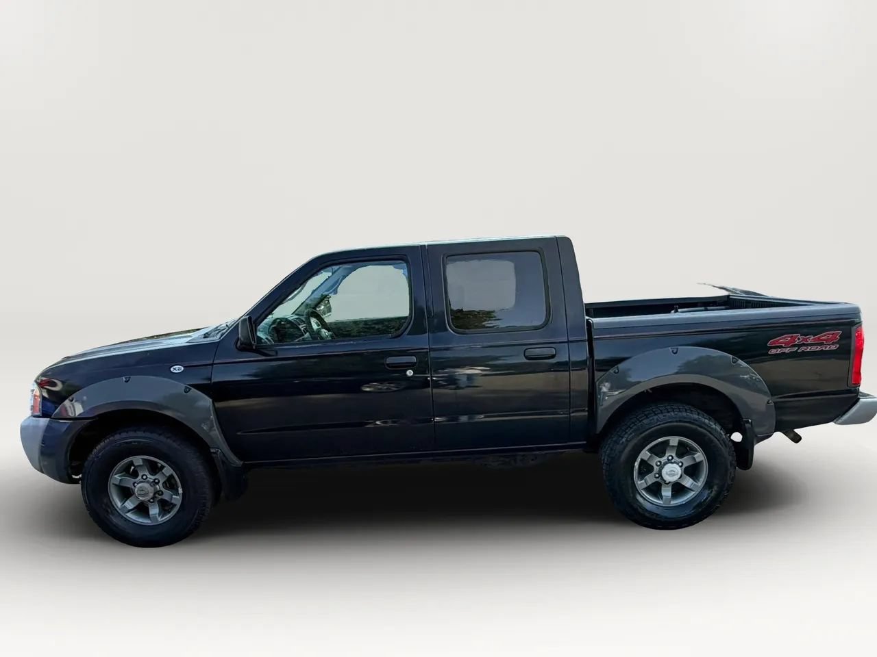 Used 2003 Nissan Frontier XE AWD/4WD image 6
