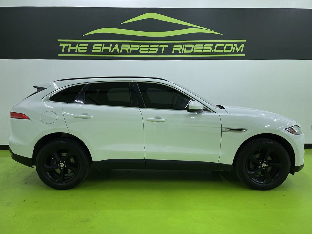 Used 2019 Jaguar F-PACE Premium image 11