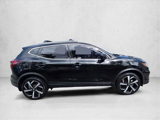 Used 2020 Nissan Rogue Sport SL FWD image 4