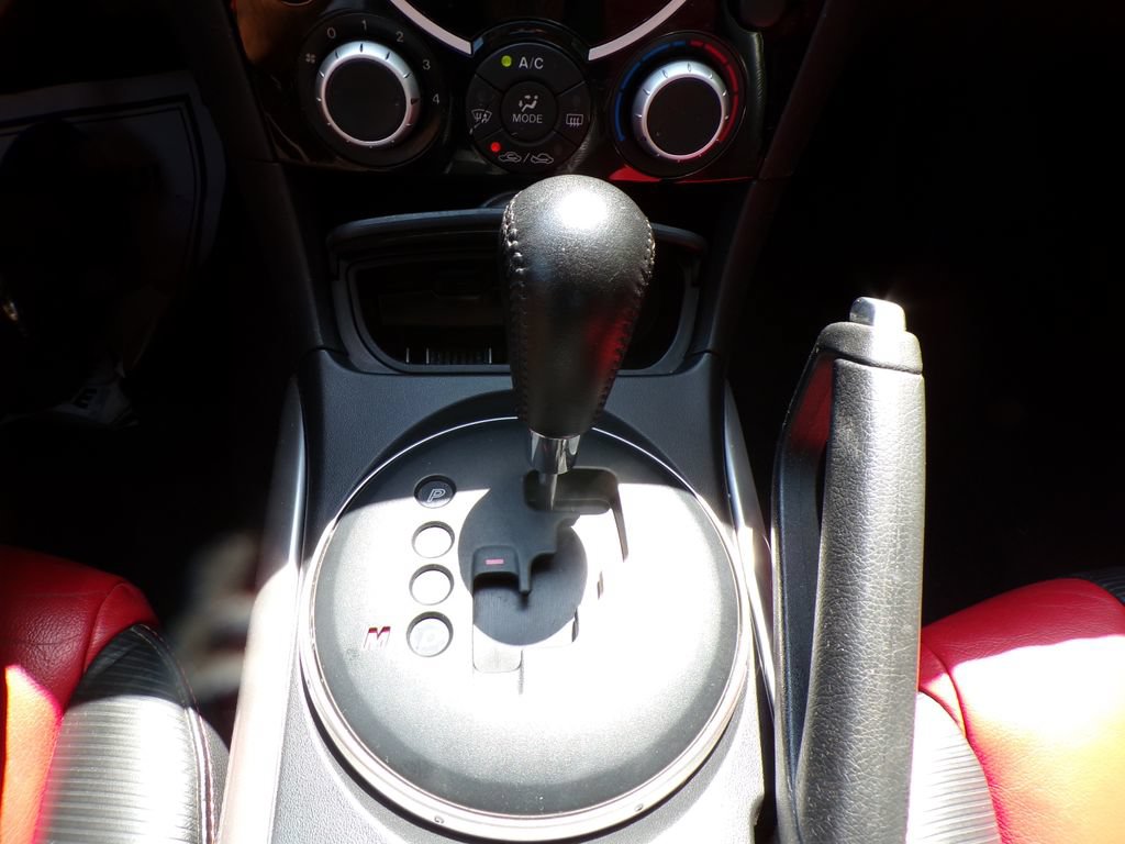 Used 2004 MAZDA RX-8 w/ AT Grand Touring Pkg RWD image 29