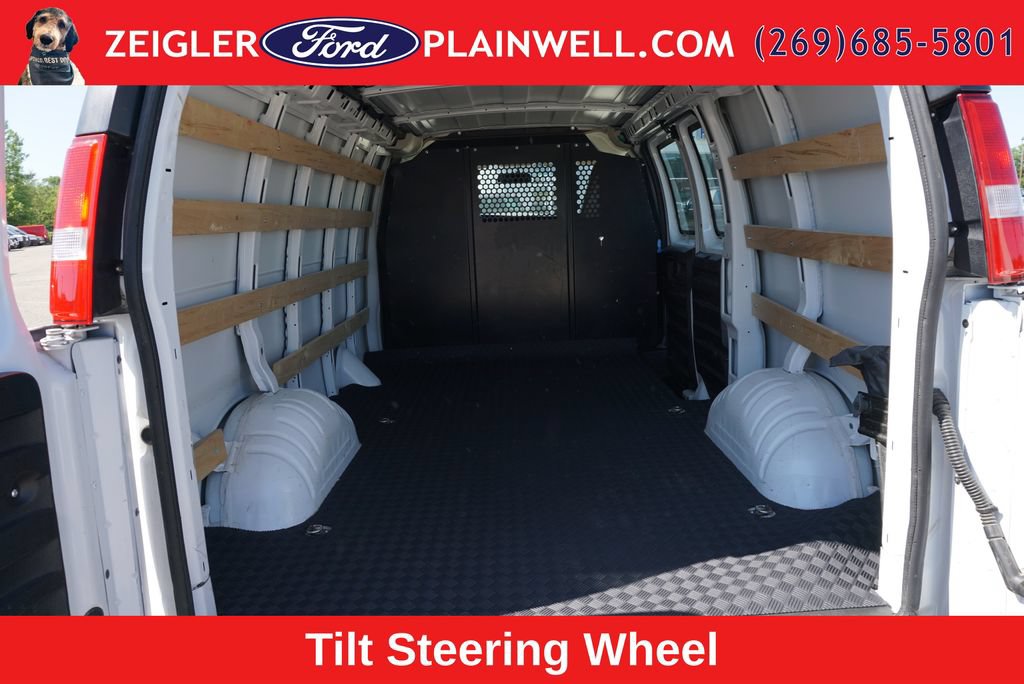 Used 2024 GMC Savana 2500 w/ Driver Convenience Package RWD image 10