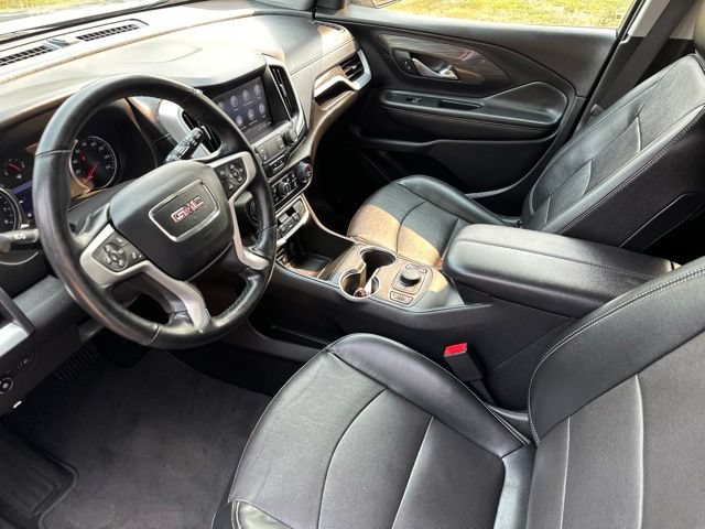 Used 2023 GMC Terrain SLT AWD/4WD image 14