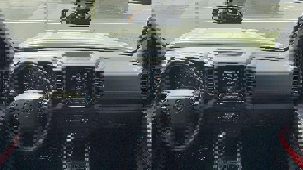 Used 2024 Nissan Frontier Pro-X w/ Pro Convenience Package image 33