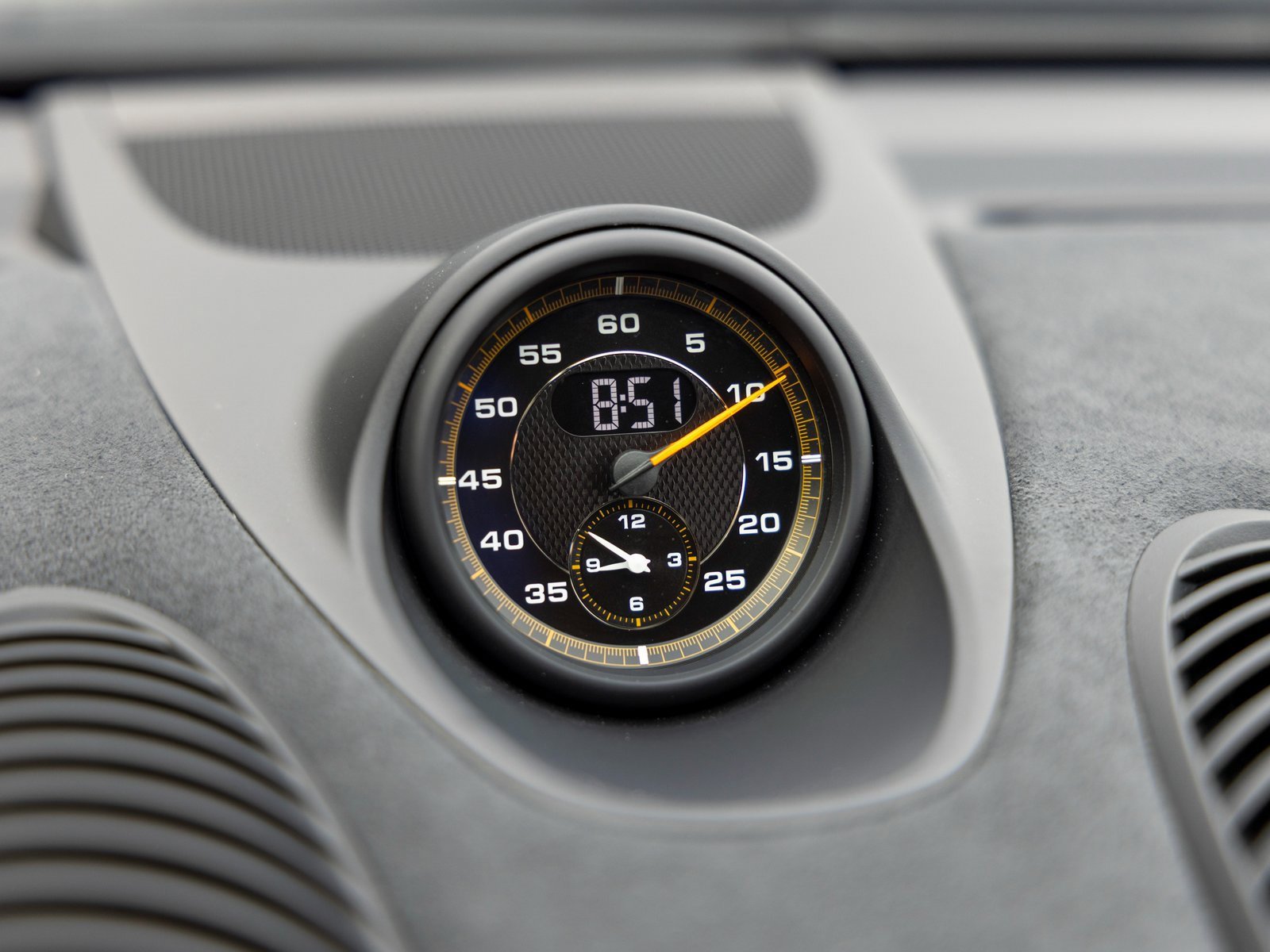 Certified 2023 Porsche 718 Cayman GT4 RS image 44