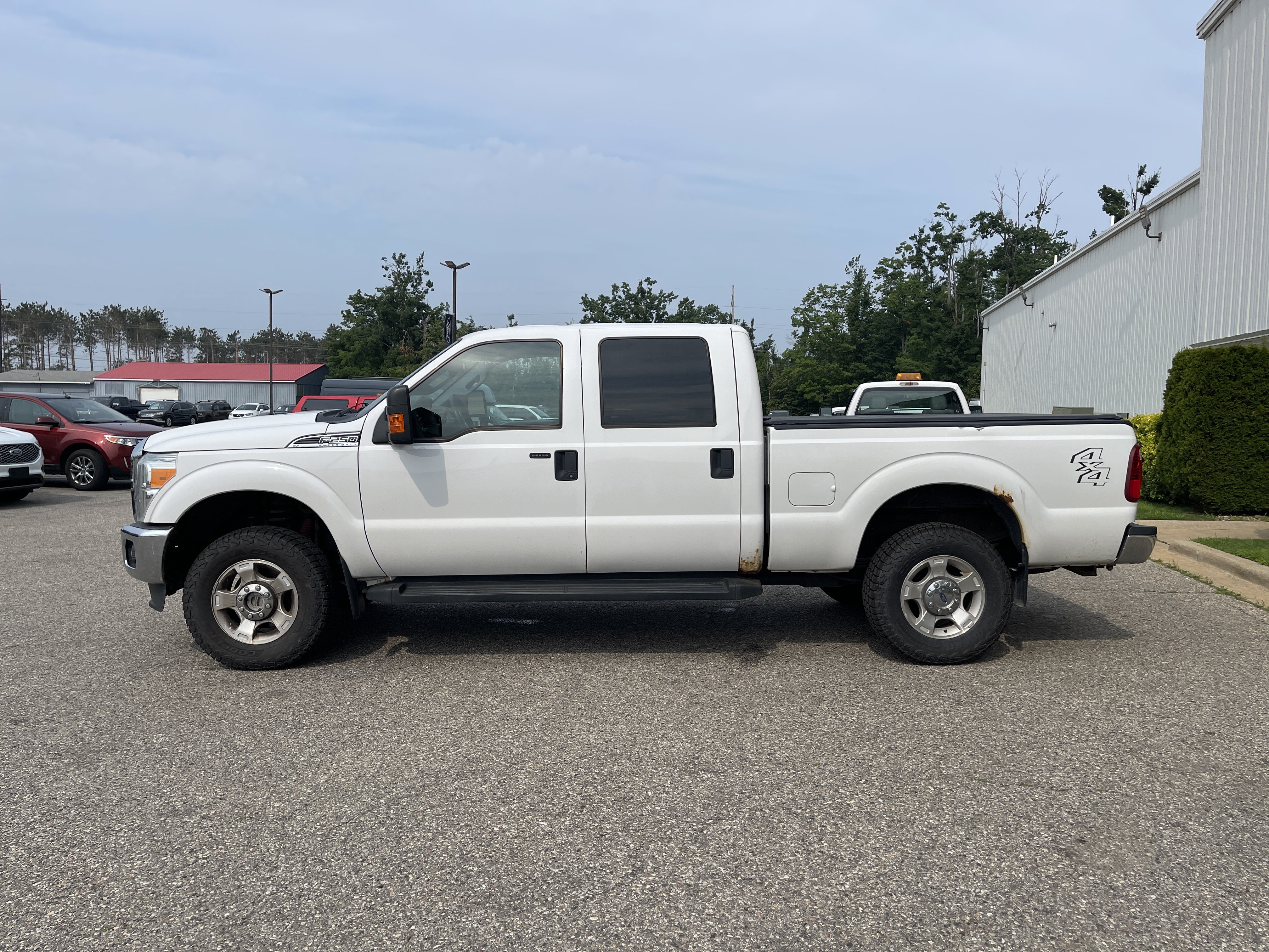 Used 2015 Ford F250 XLT AWD/4WD image 7