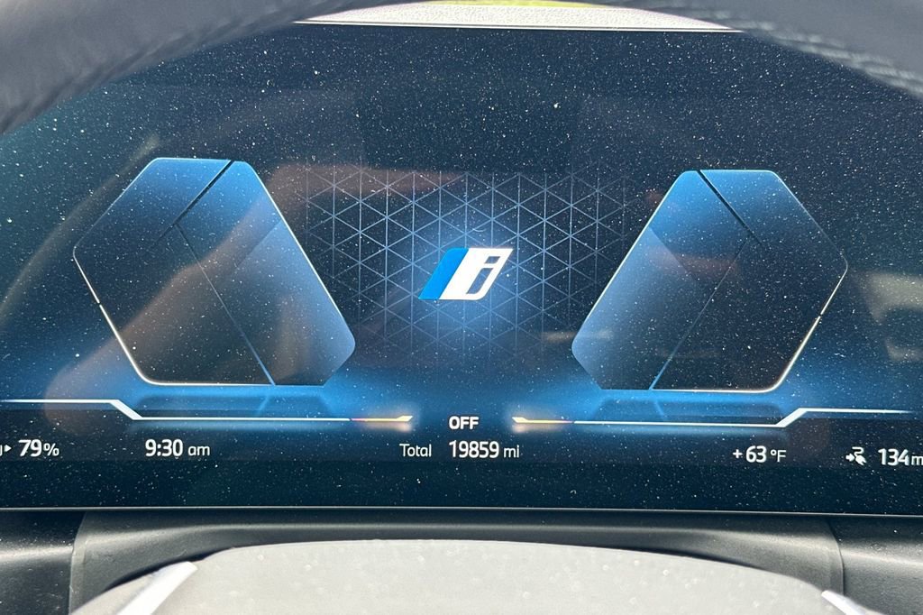 Used 2023 BMW i4 eDrive35 w/ Premium Package image 28