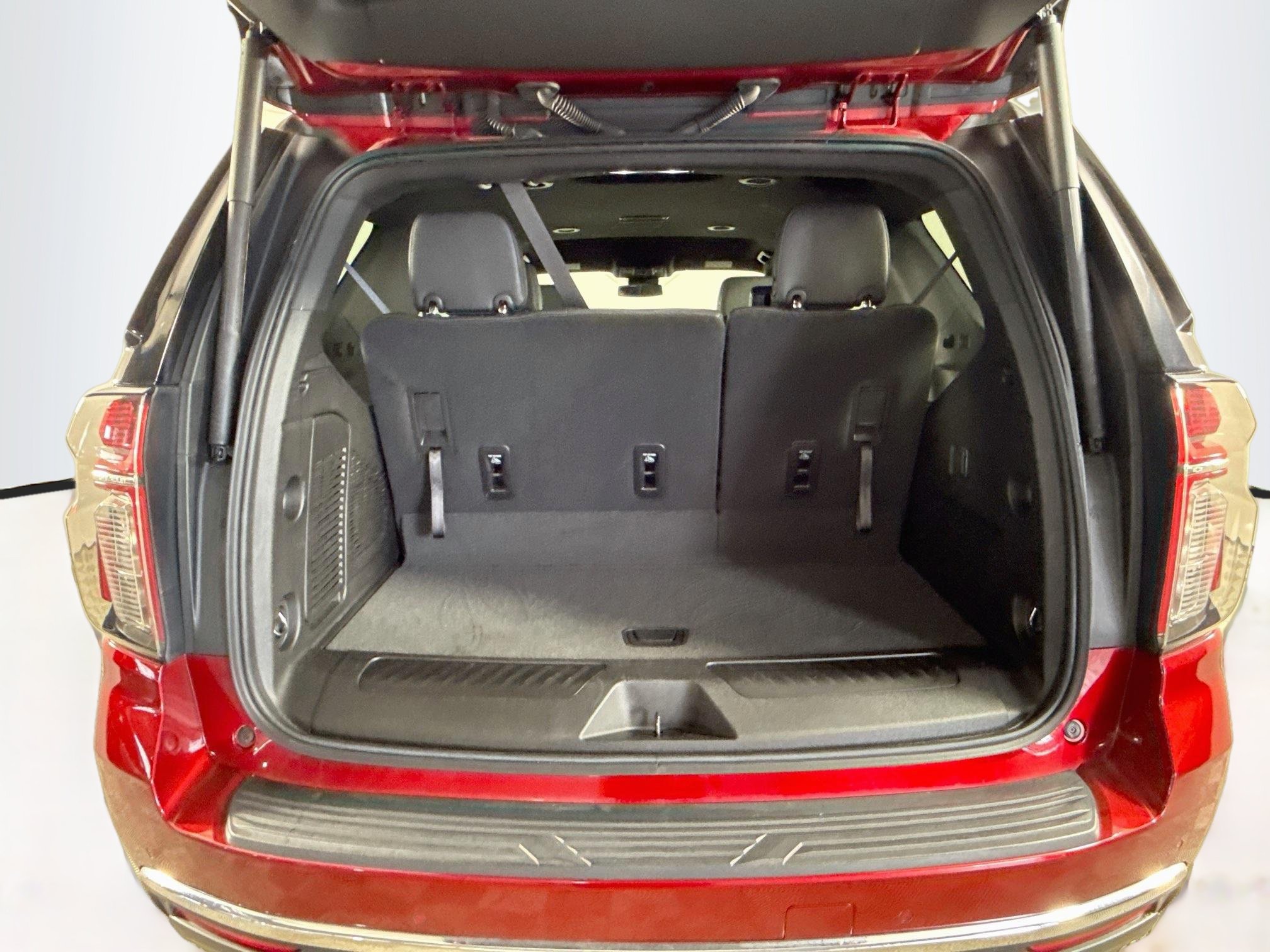 Used 2023 Chevrolet Tahoe LT RWD image 35