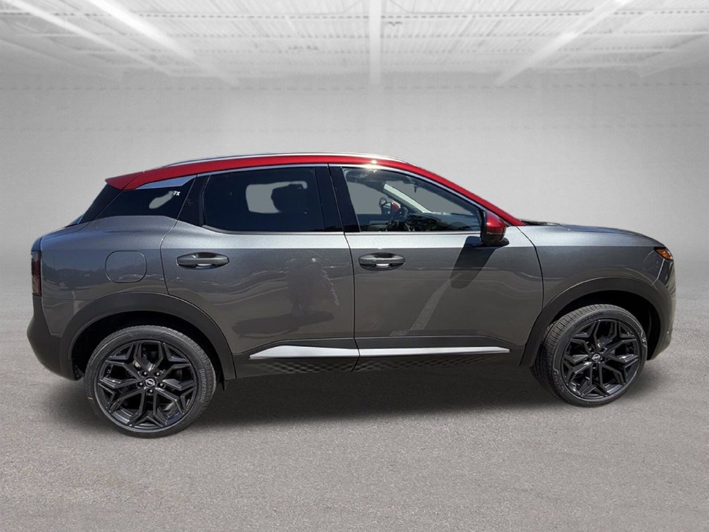 New 2026 Nissan Kicks SR w/ SR Premium Package FWD image 10
