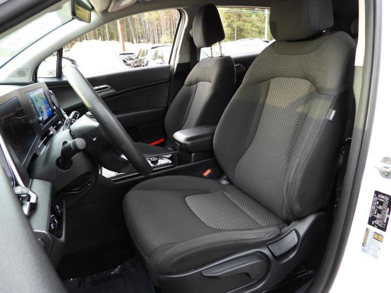Used 2023 Kia Sportage LX image 34