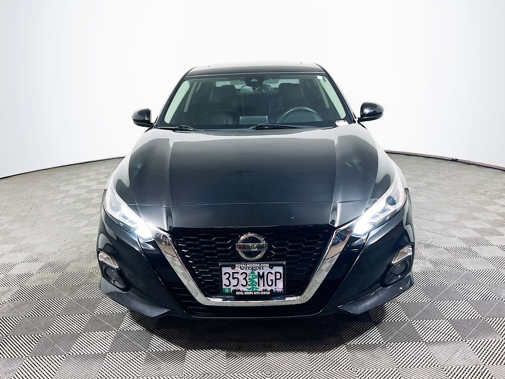Used 2019 Nissan Altima 2.5 SL FWD image 2