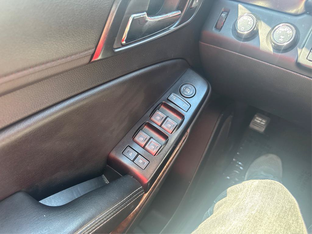 Used 2019 Chevrolet Tahoe LS w/ Max Trailering Package AWD/4WD image 23